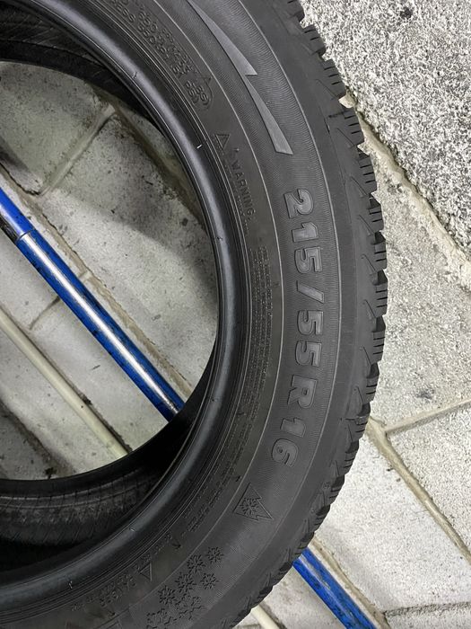 Зимові шини 215/55 R16 (93H) MICHELIN