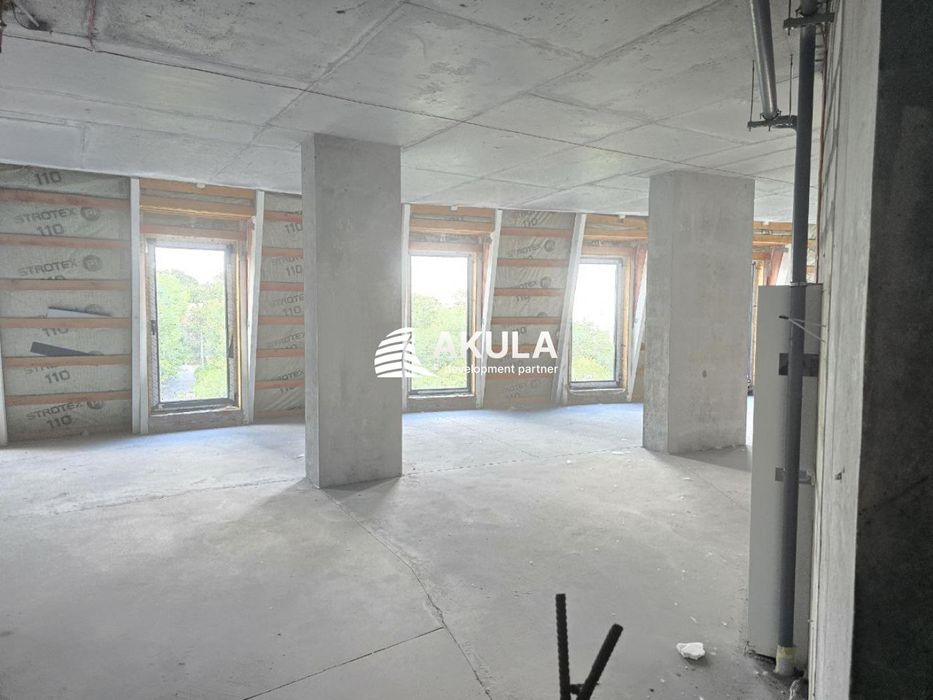 Офіс 4000+ м² у БЦ на Подолі, Нижній Вал 3–7