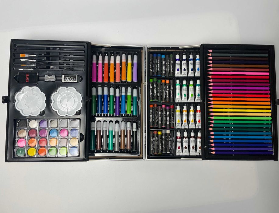 Walizka artystyczna dla małego artysty kredki, farby, pastele, markery