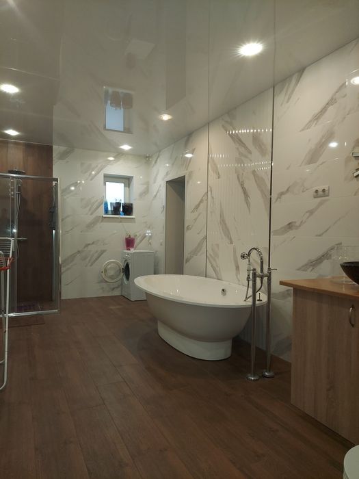 Ціну зменшено!Будинок 100 м.кв.  поруч в. Моторобудівників 55000  у.о