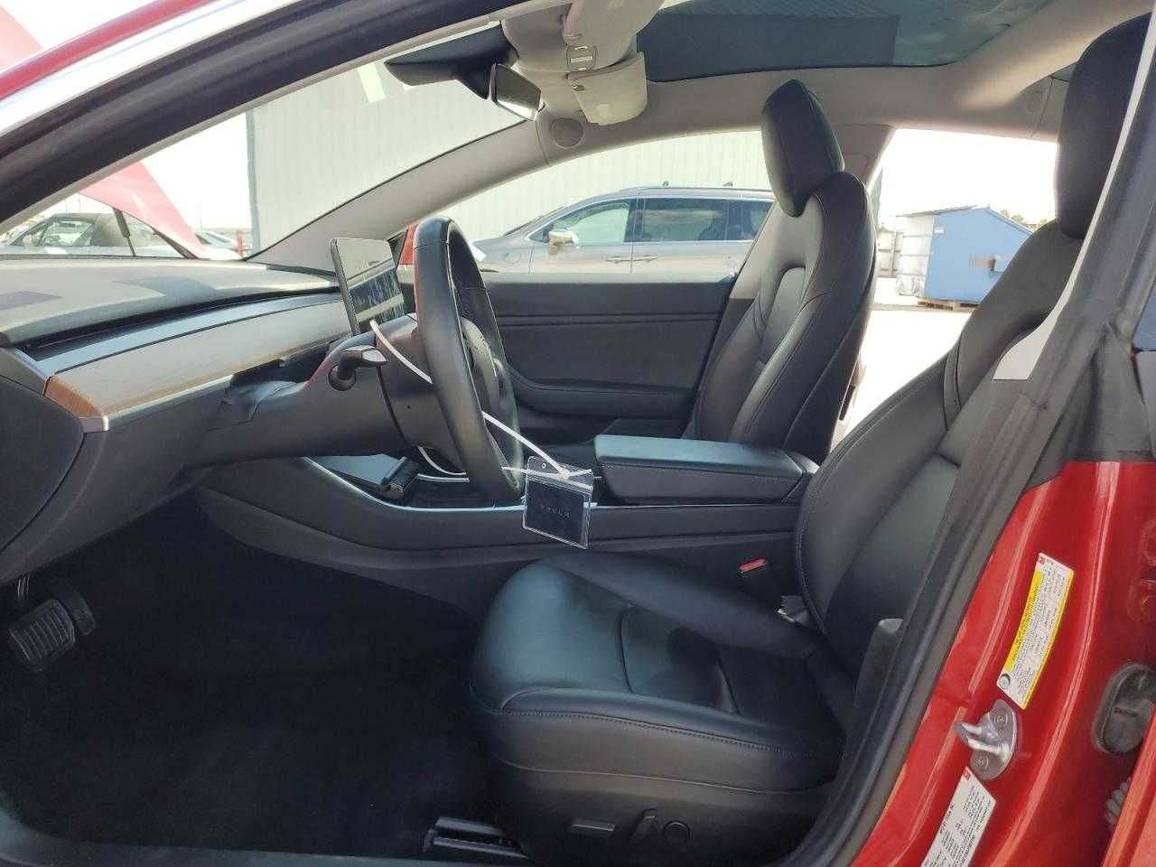 Tesla Model 3 2018