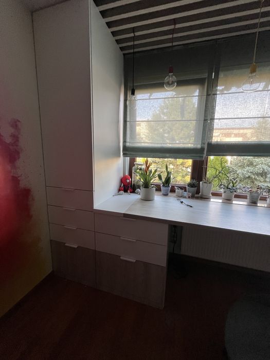 meble młodzieżowe w zabudowie