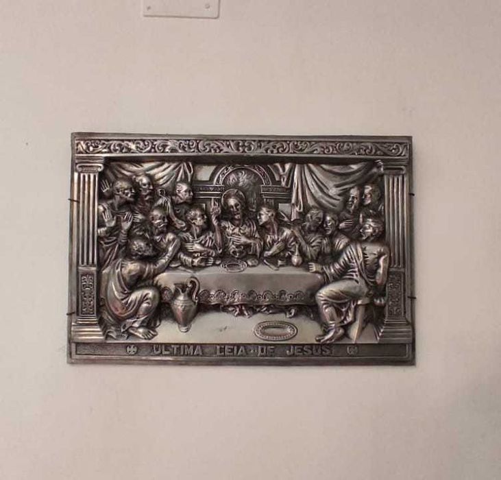 Painel decorativo em relevo – “A Última Ceia de Jesus”
