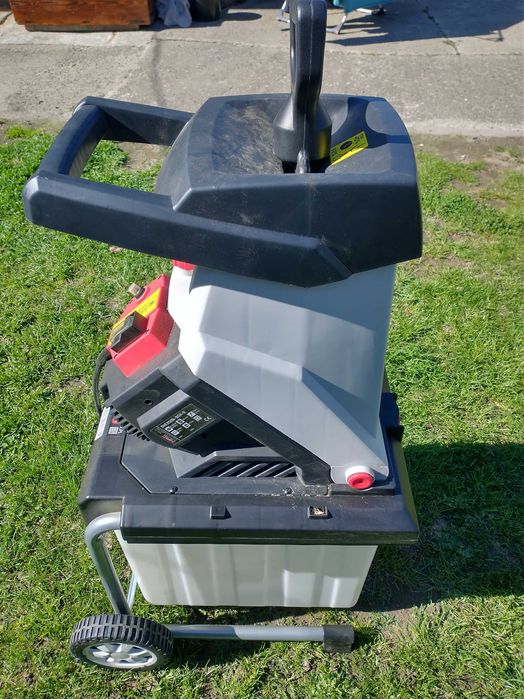 Rozdrabniacz gałęzi na gwarancji