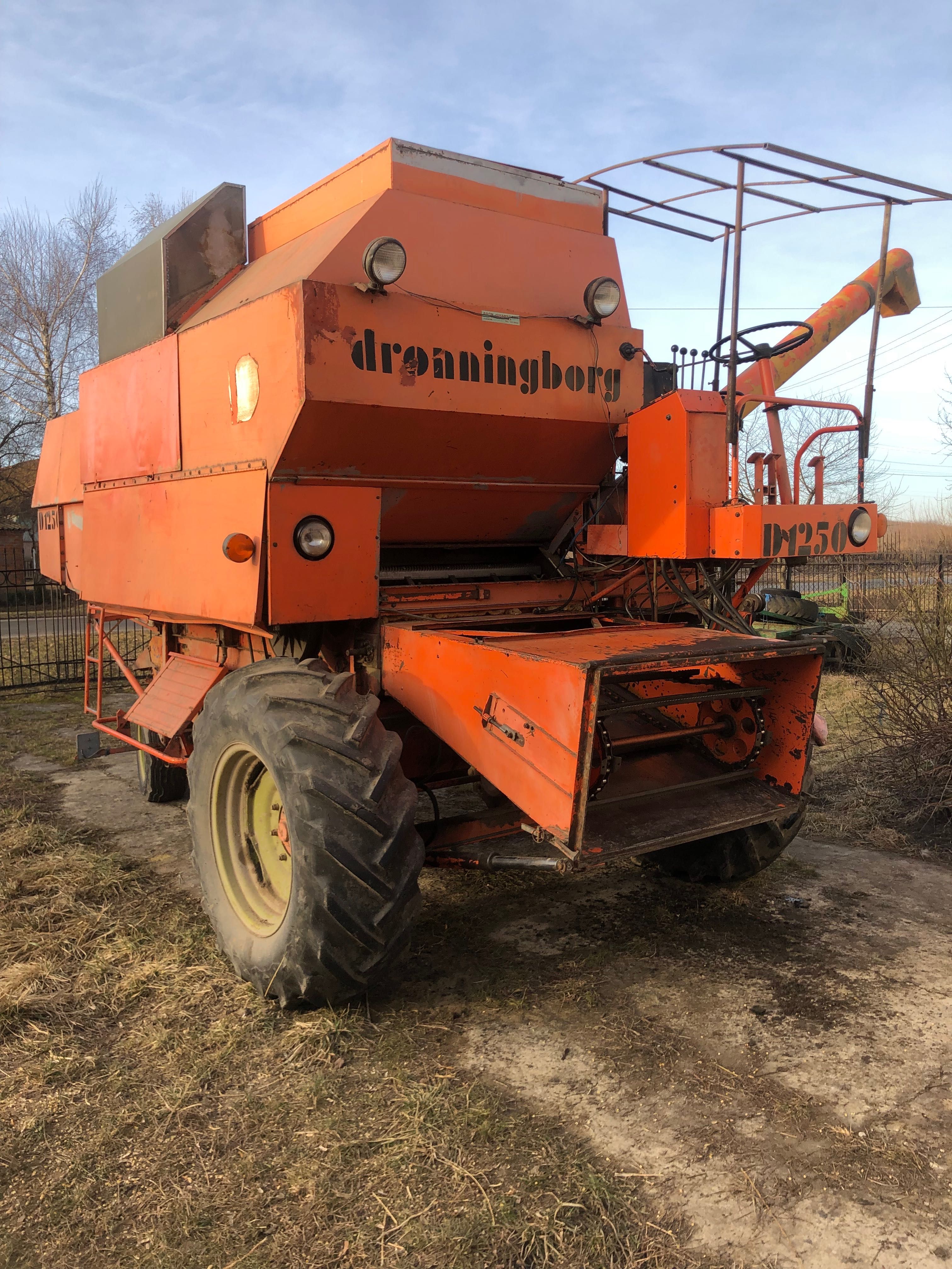 Продам комбайн дронінборг 1250 готовий до жнив