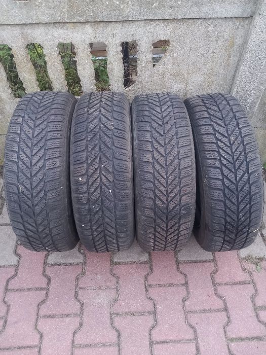 Opony zimowe z felgami i 5x112  185.65.15 r Dębica Frigo Polecam