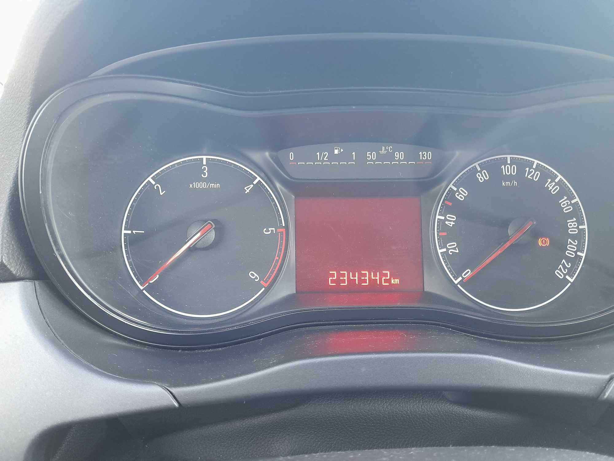 Opel Corsa 1.3CDTI A/C Nacional c/ iva dedutivel no preço