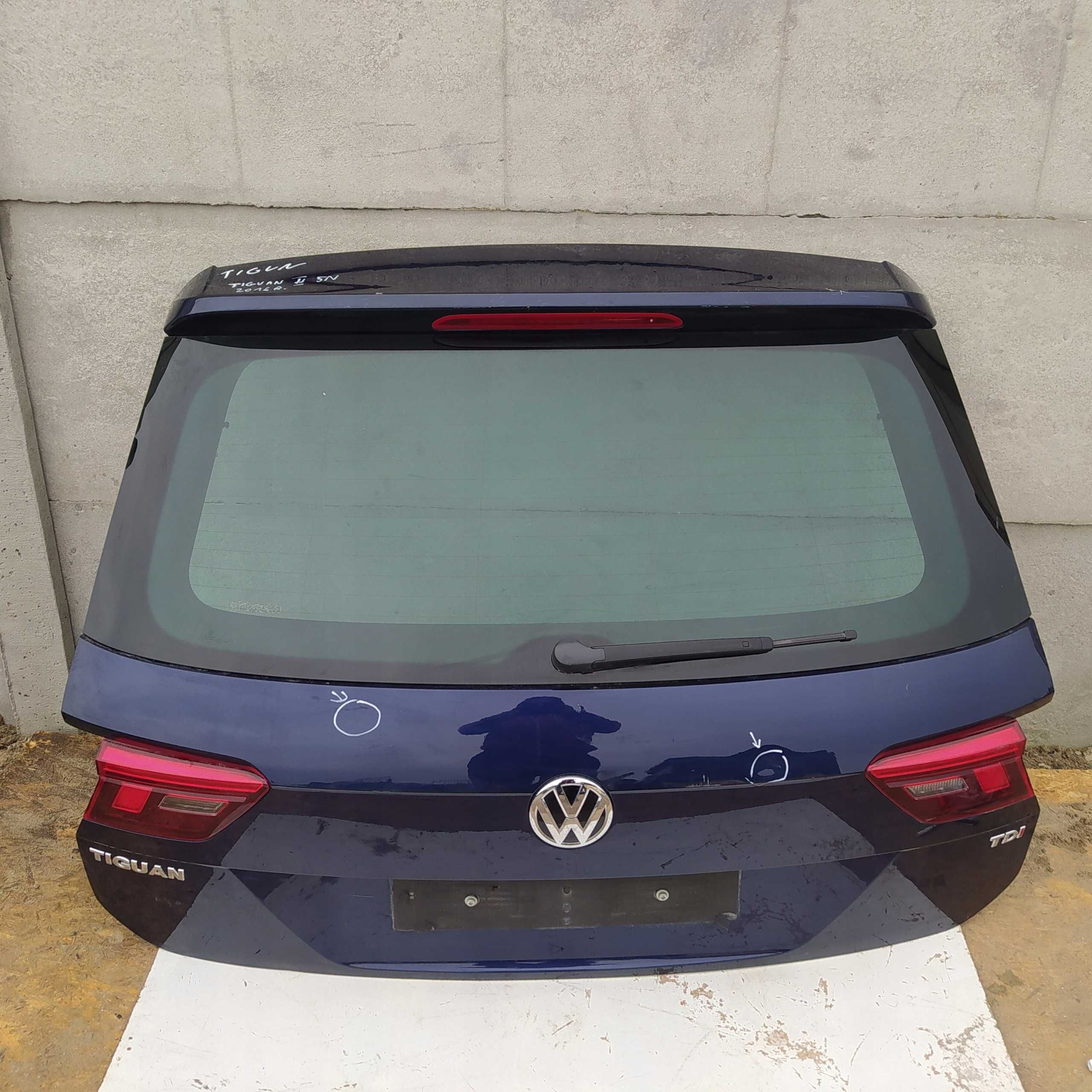 VW Tiguan 5NN 5NA Крышка багажника