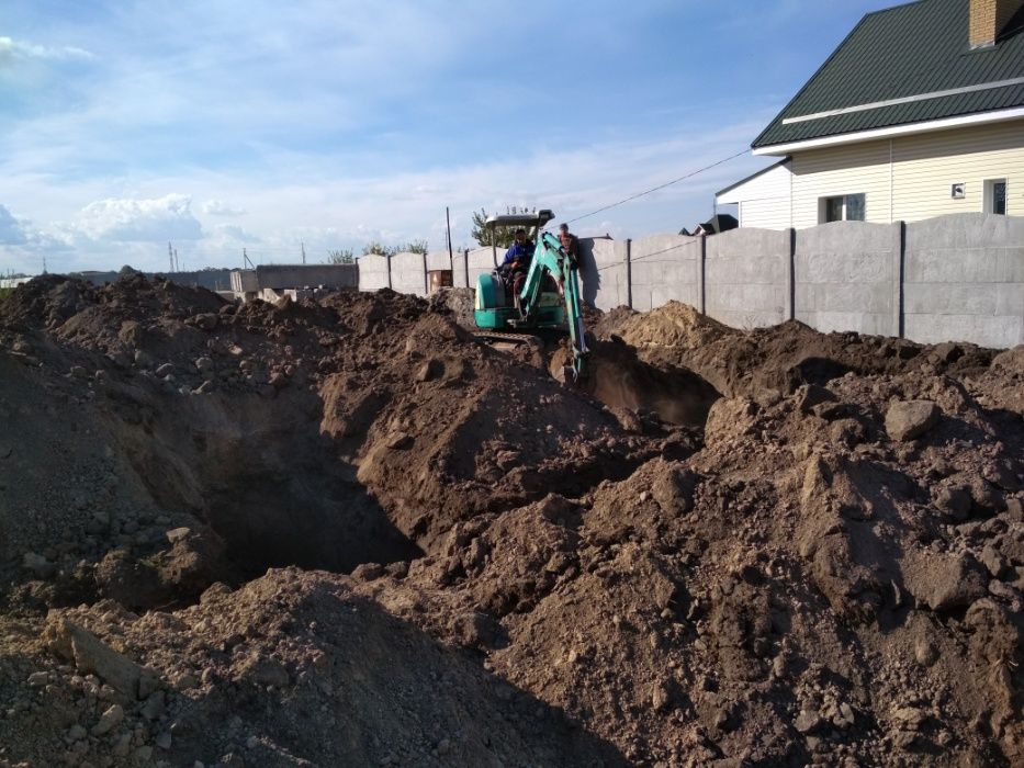 Чистим берег от камыша, копаем ставки, водоемы, мини-экскаваторы