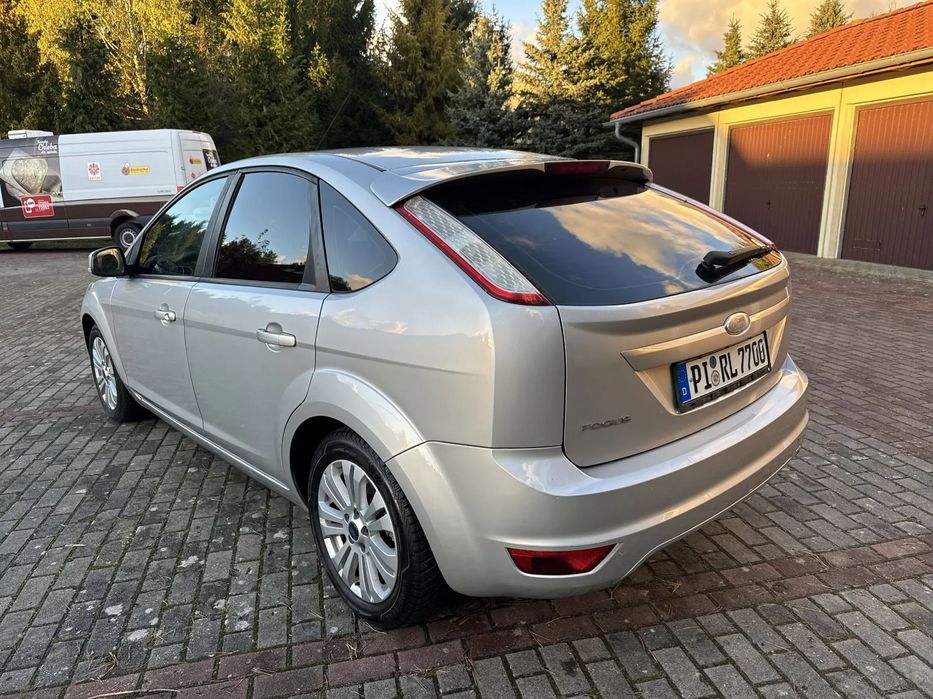 Ford Focus LIFT 1.6 benzyna 2009r DOINWESTOWANY Opłacony z Niemiec ZOBACZ !!!