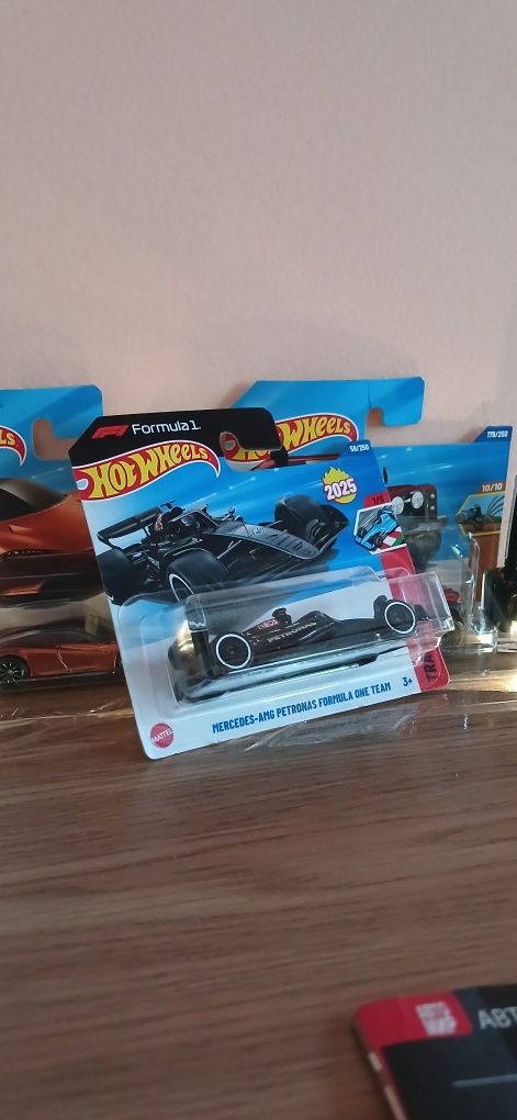 Hotwheels FORMULA 1 Mercedes