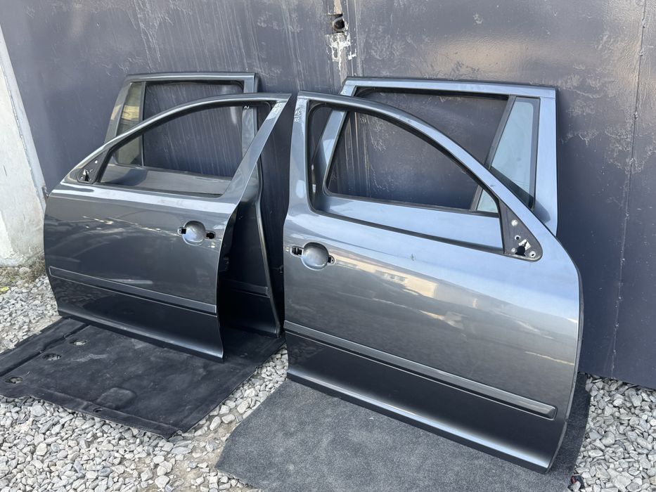 Двері Skoda Octavia 9153 9j9j шкода октавія а5 дверка дверь