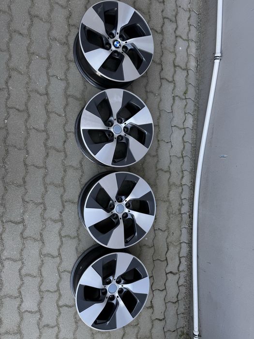 Комплект оригінальних литих дисків BMW R17 5×112
