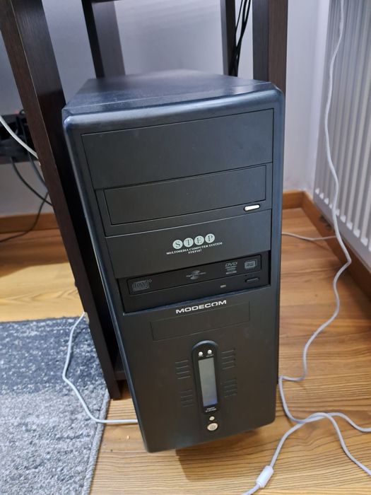 Komputer stacjonarny