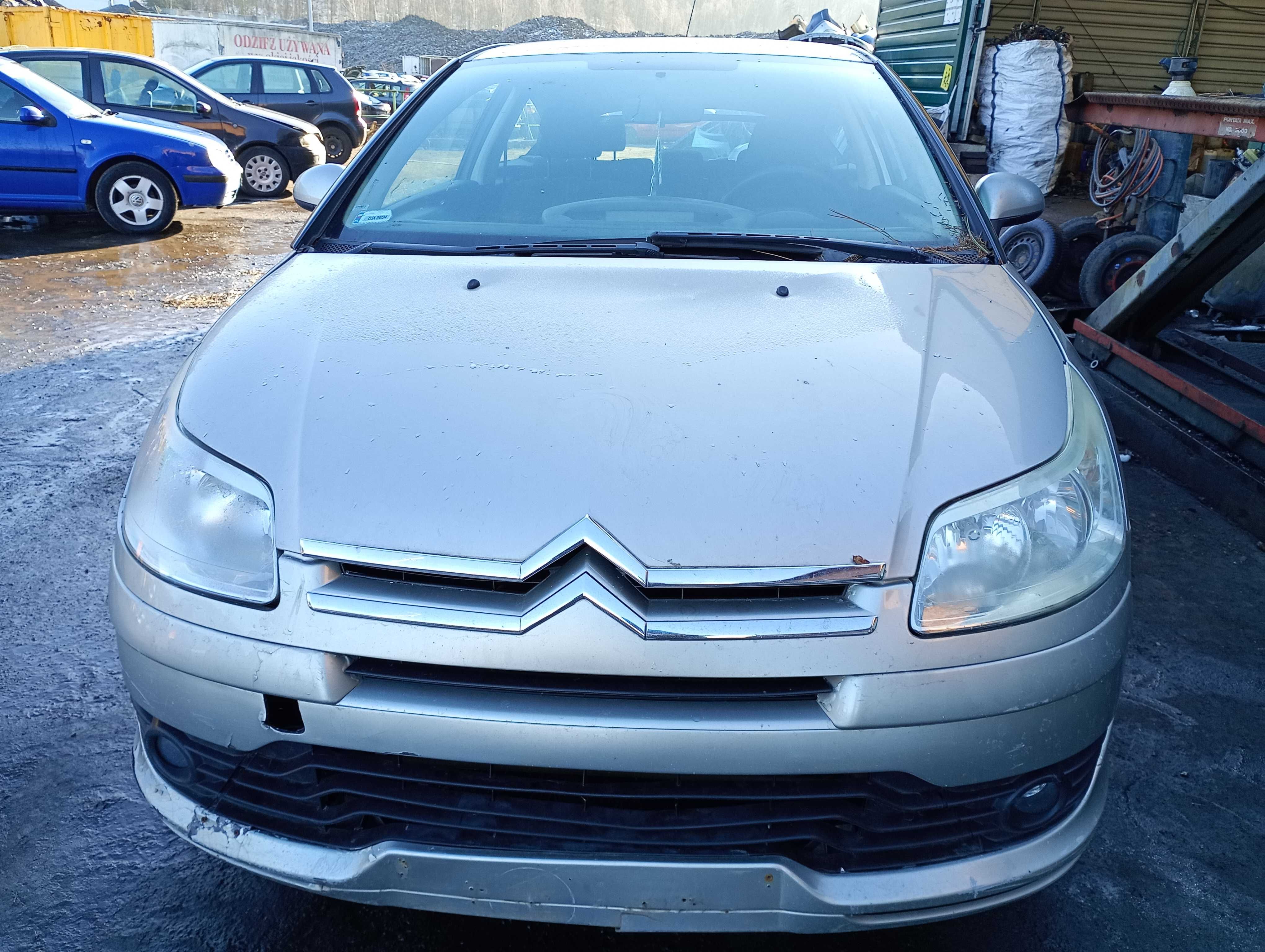 Citroen C4 1,6 ETS błotnik, części transport FV dostawa