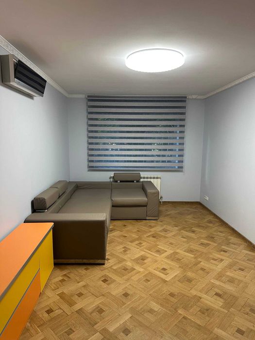 3-комнатная квартира возле парка Победы — тихий двор