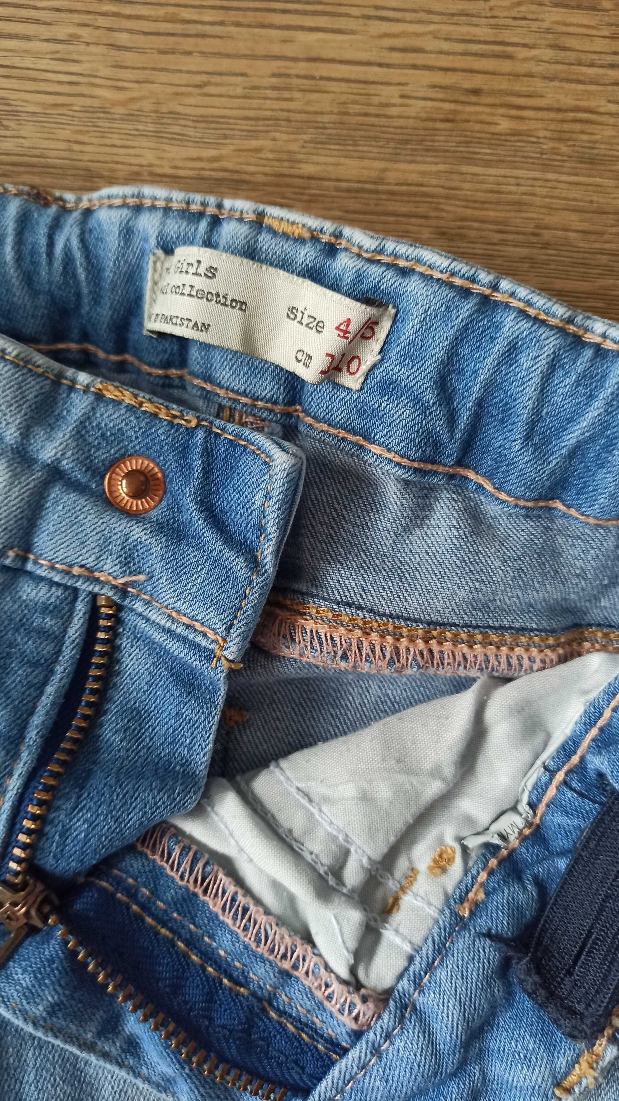 Jeansy niebieskie Zara rozmiar 110