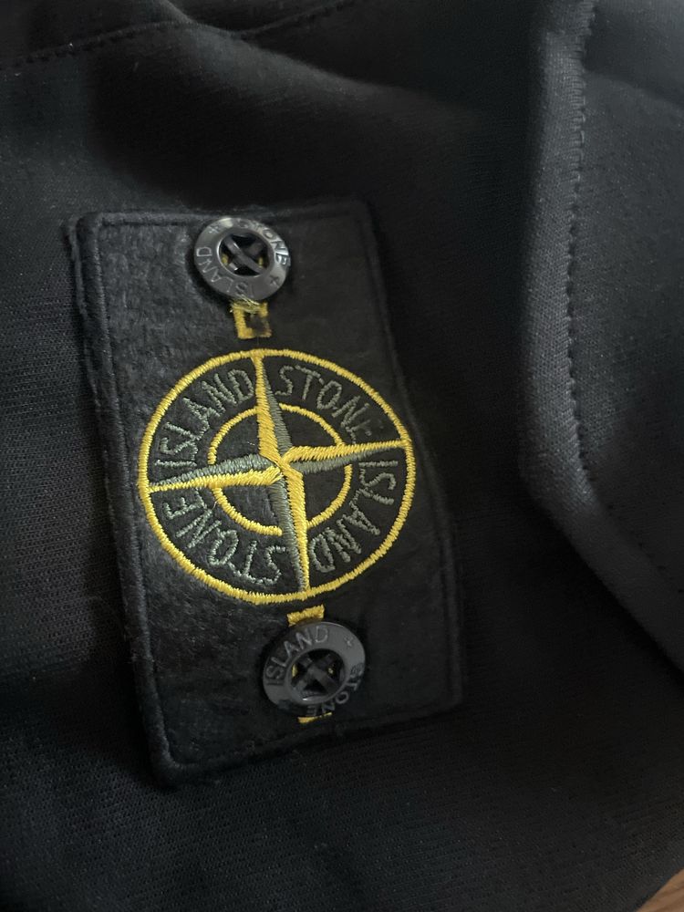 Dres Meski Stone Island