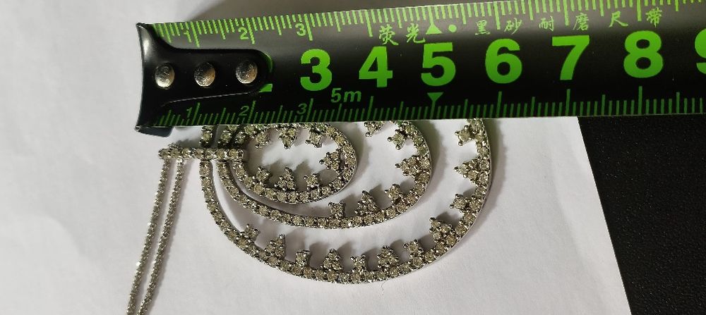 Colar em prata cravejado a zircónias