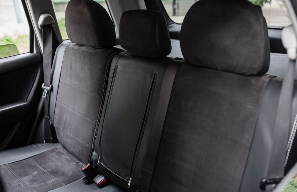 Чехлы экокожа комбинированные алькантара Nissan/Toyota/Chevrolet/Skoda