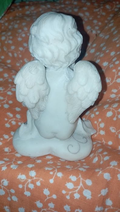 Статуетки, фігурки Ангел