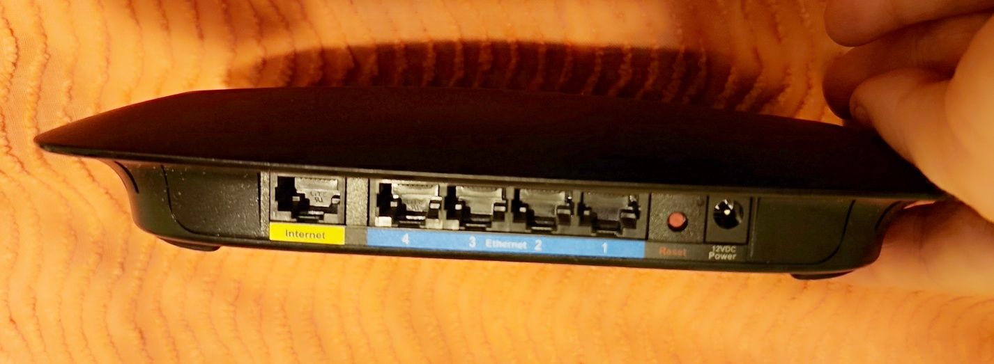 Router Linksys Cisco WRT120N 802.11n 270Mb/s 1xWAN 4xLAN