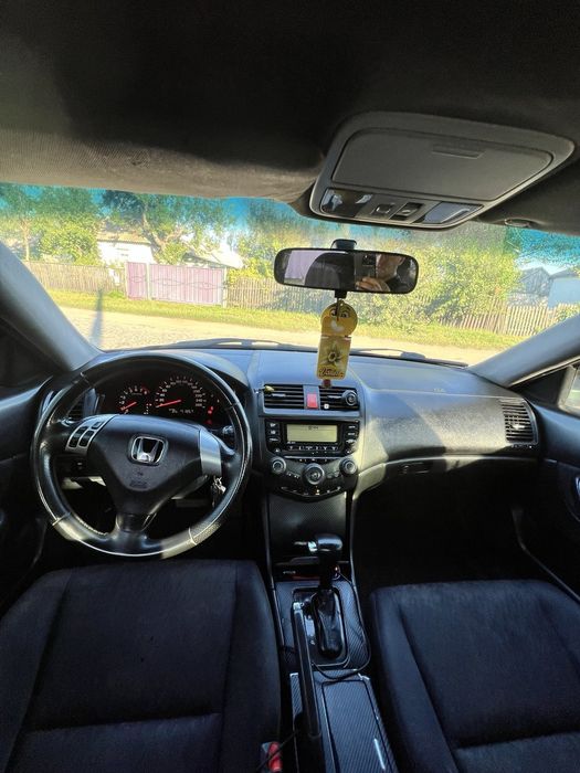 Продам Honda Accord 7