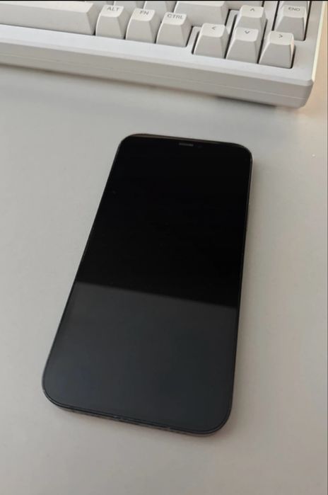 Iphone 12.  128Gb.  Bateria 80%