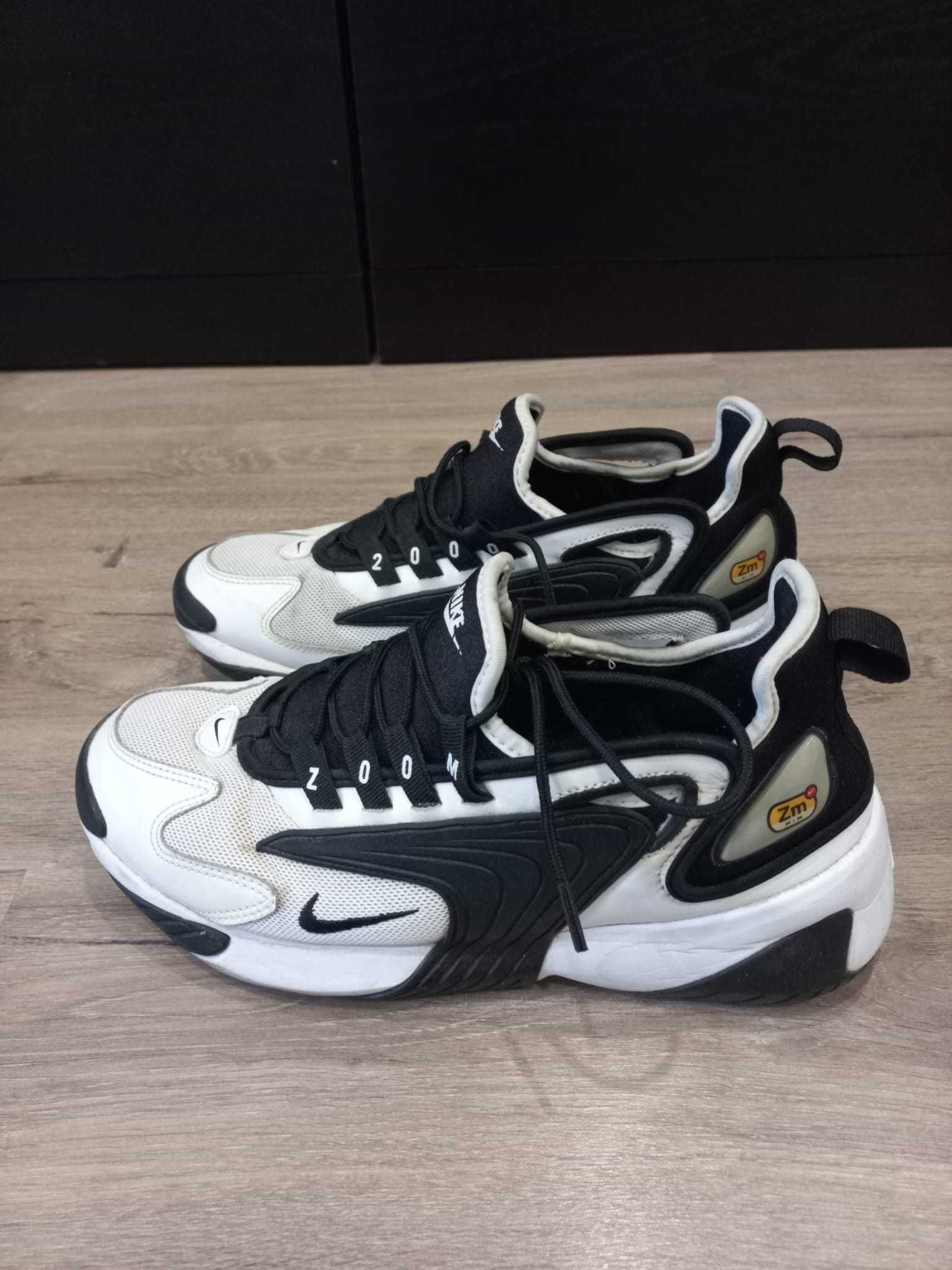 Ténis Nike Zoom 2k