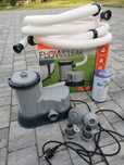 Pompa filtrująca do basenu 5678 L/h + filtr - Bestway 58389