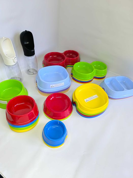 Миски для тварин для їжі та води котів собак пластикові різний розмір