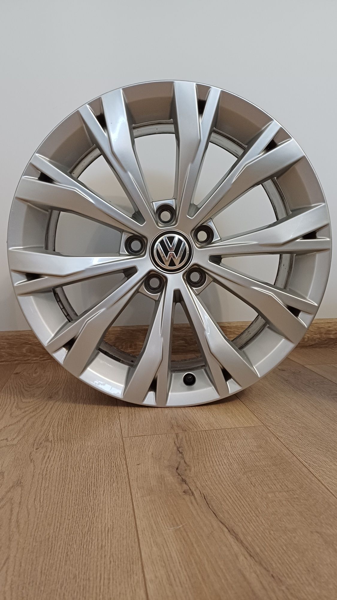 Диски R 17 5/112 Volkswagen Tiguan,Passat,Golf,Jetta,Scirocco,Caddy.