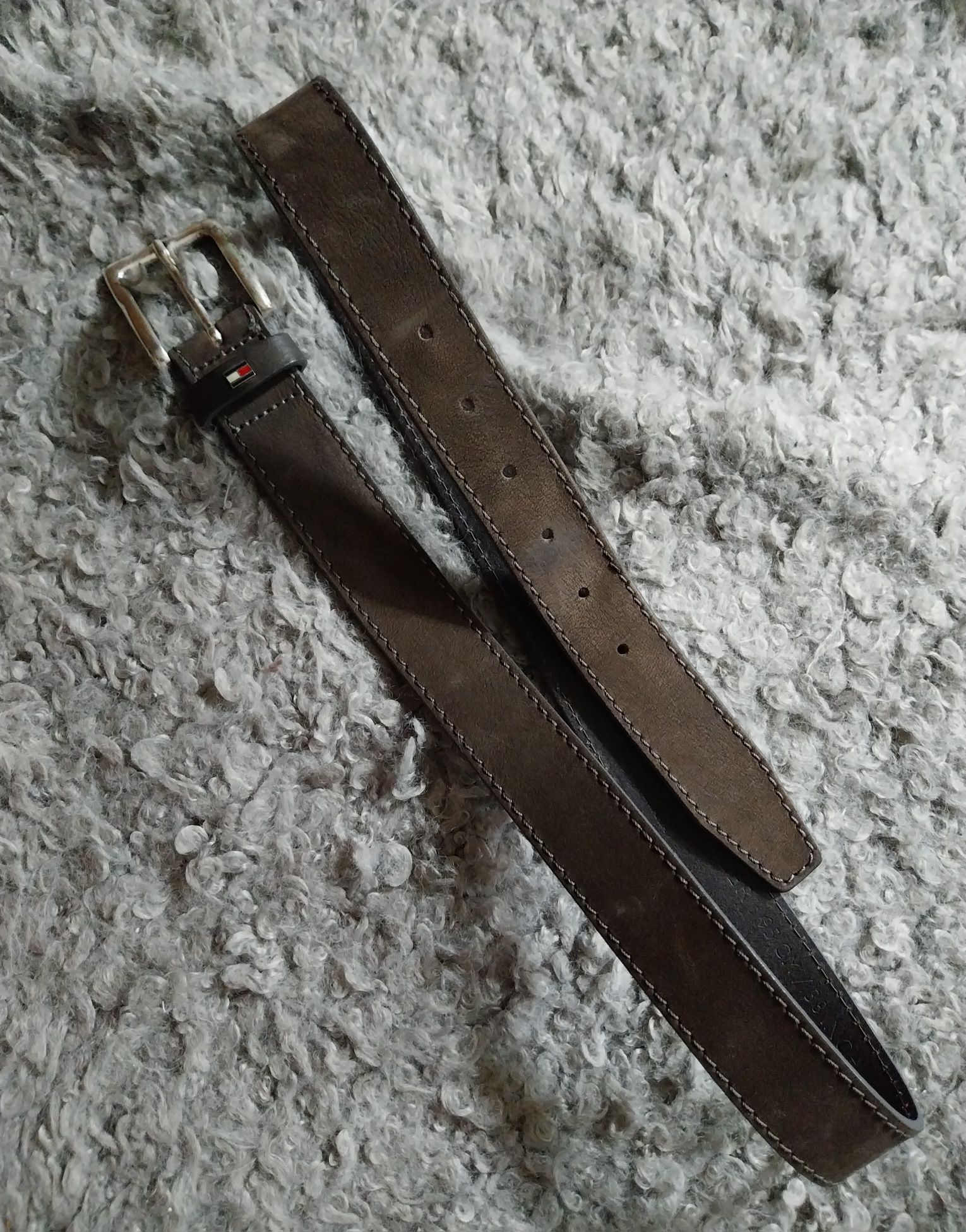 Tommy Hilfiger brązowy pasek ze skóry naturalnej 110cm.
