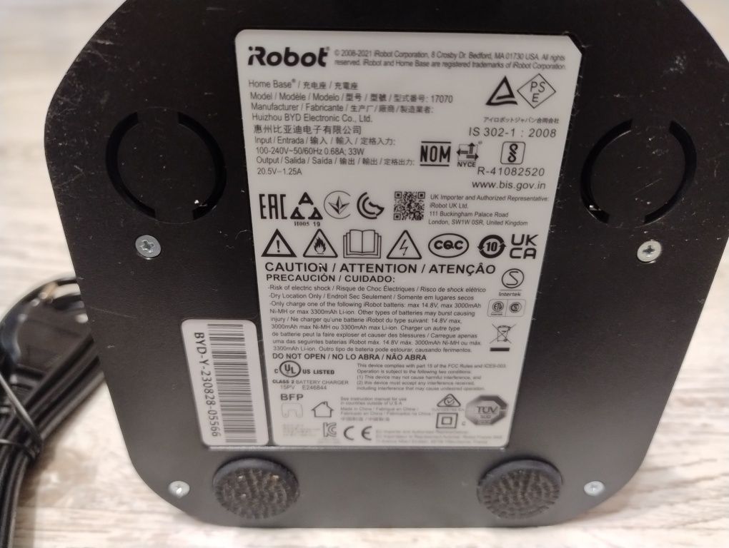 Stacja ładowania Irobot Roomba i3,i5,i7,e5,5xx,6xx,7xx,8xx,9xx