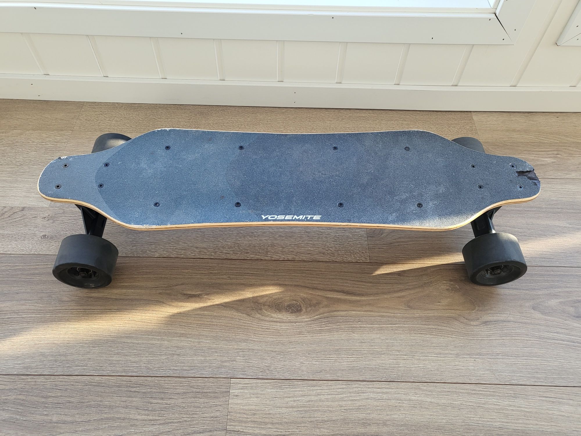 Deskorolka Skateboard elektryczna