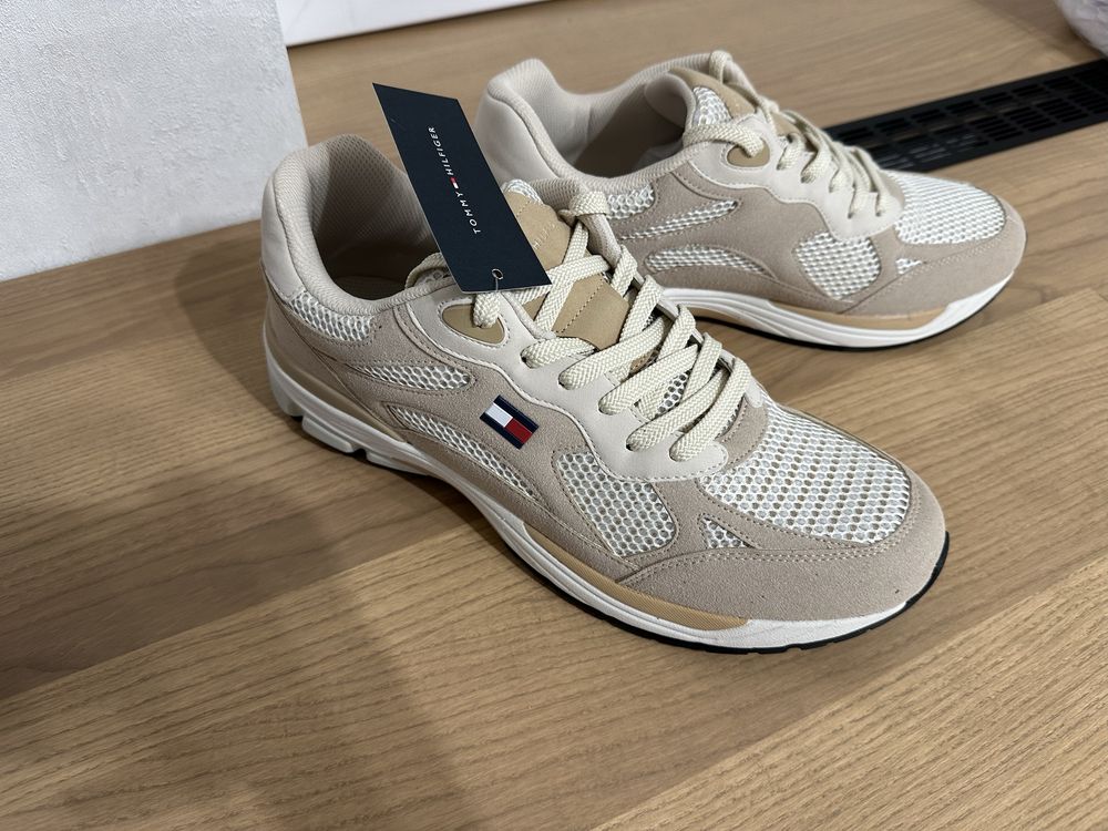 Чоловічі кросівки Tommy Hilfiger Pharil TMPHARIL розмір 47 (13) 31см