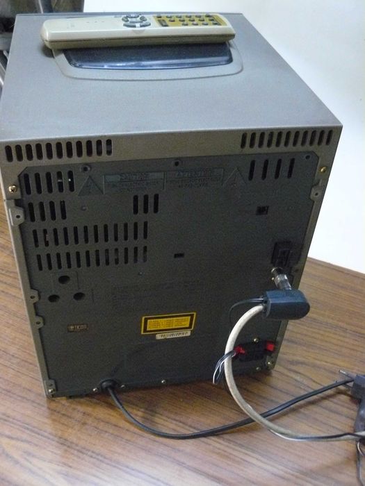 Wieża Aiwa z pilotem rds z CD karuzela na 3 szt. kasety