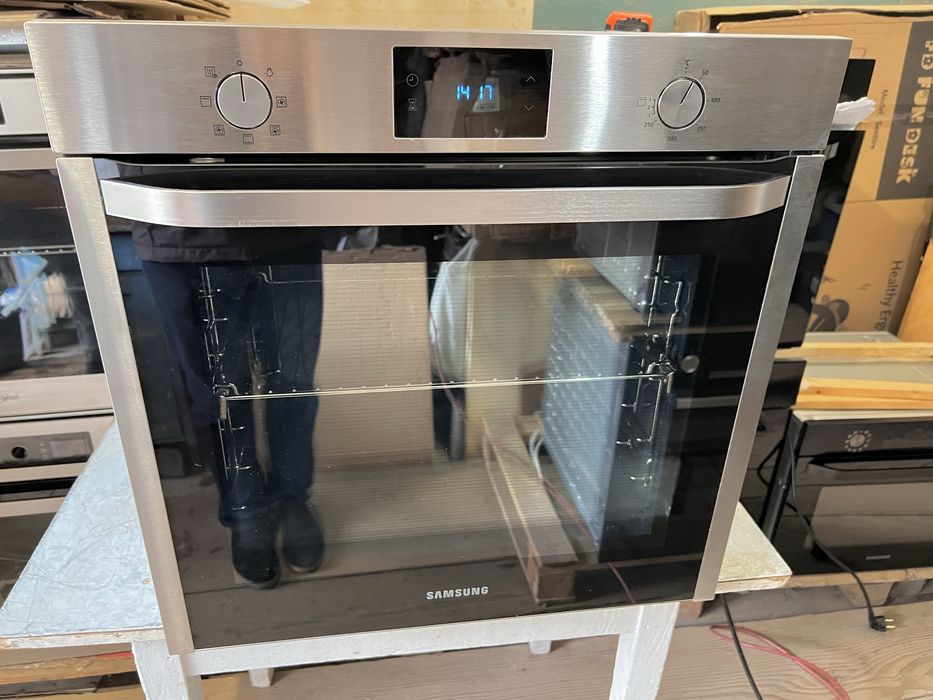 Духовка духовка Samsung (Малайзія)