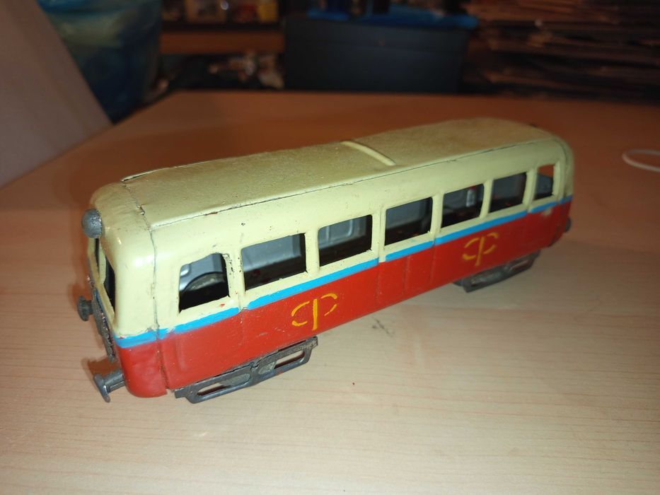 Automotora MMS em folha