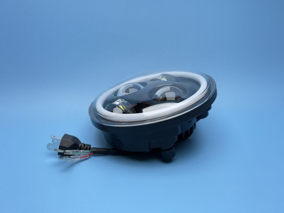 Светодиодные фары 15 см для ВАЗ 2103 2106 BMW Богдан Harley УАЗ оптика