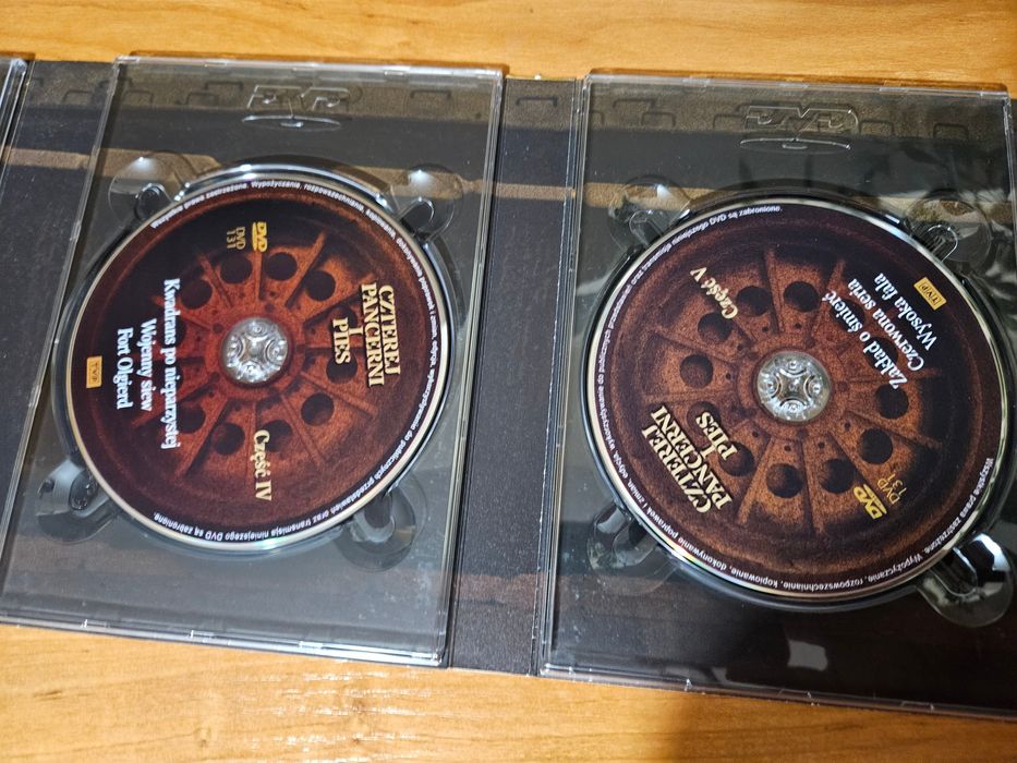 Megakolekcja! Czterej Pancerni i pies  - 6dvd