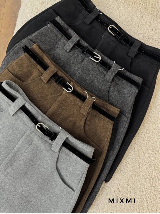 Шерстяна спідниця