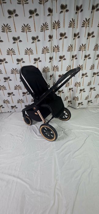 Wózek Moon Resea S Se 4w1