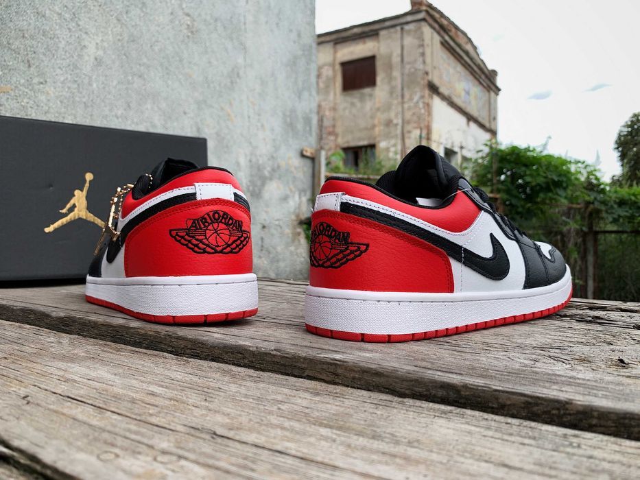 Мужские кроссовки Nike Air Jordan 1 (5 цветов) найк джордан (41-46)