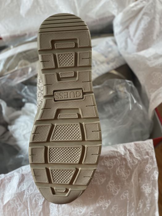 !!!Оригінальні кросівки GUESS