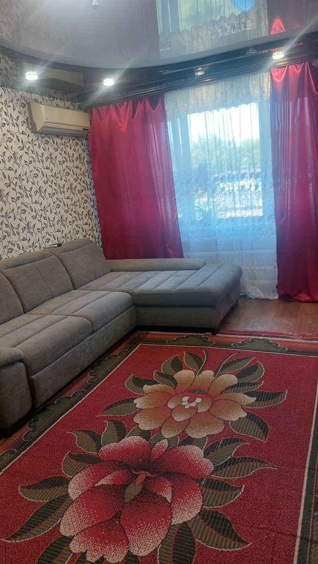 Продам двух комнатную квартиру