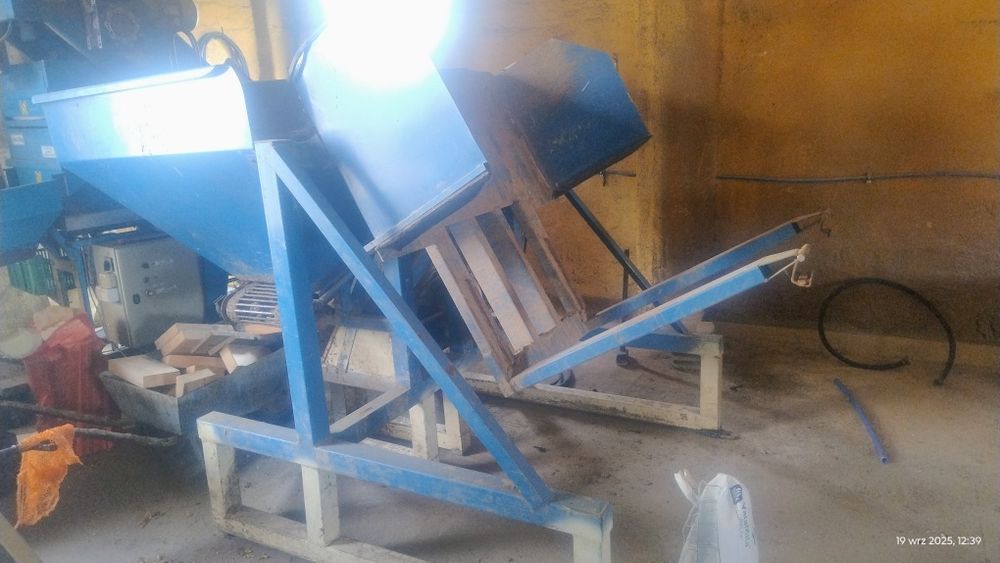 Wywrotnica skrzyniopalet