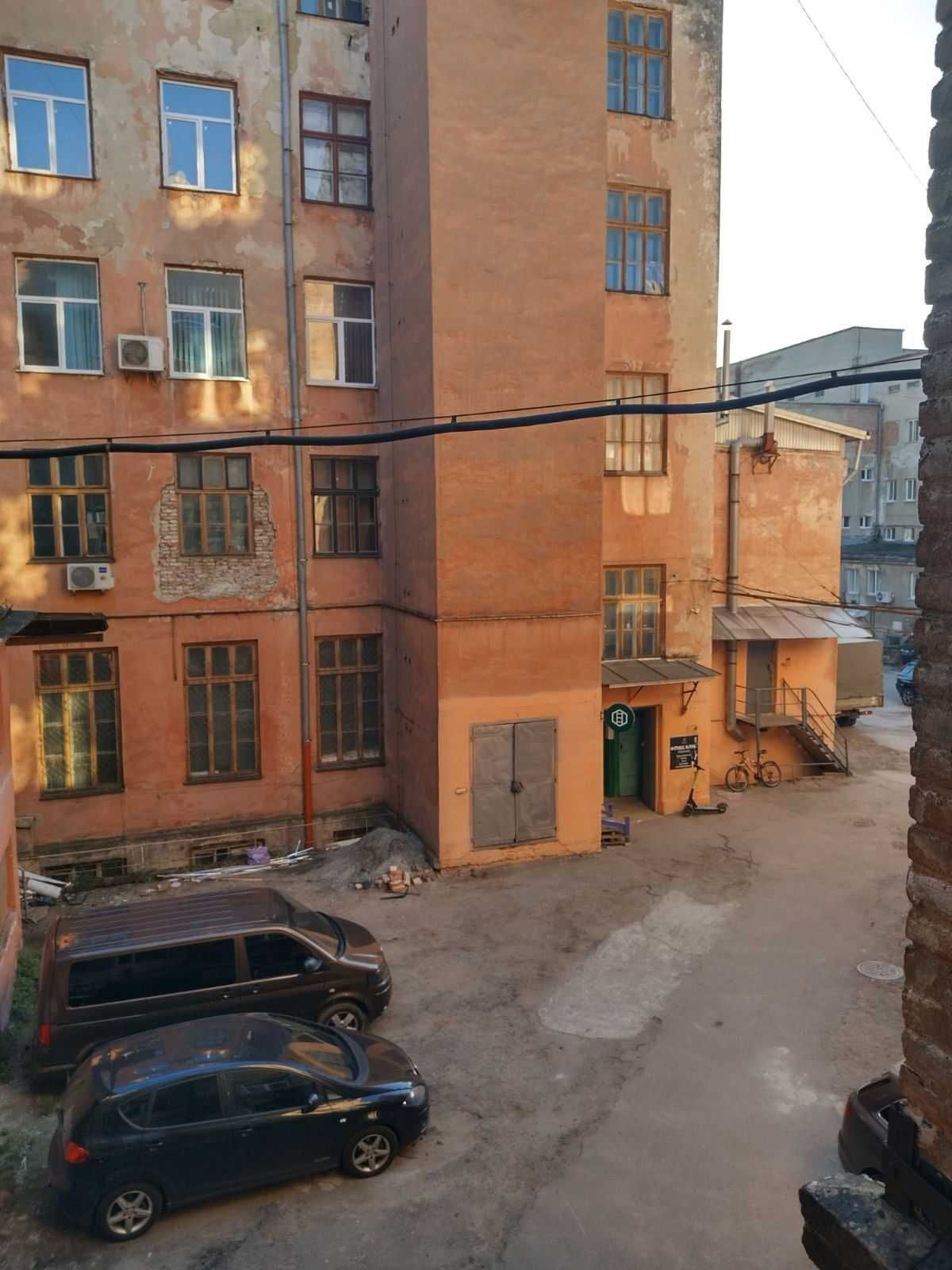 Приміщення 800 м2, Львів ЦЕНТР