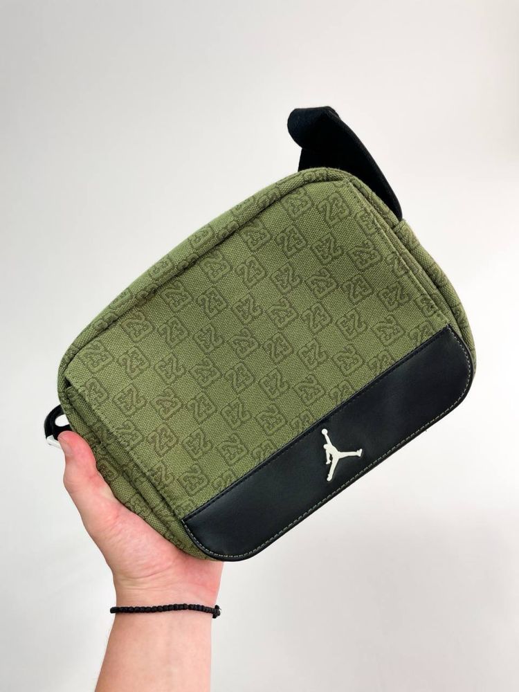 Оригінальний чоловічий Месенджер Jordan Monogram