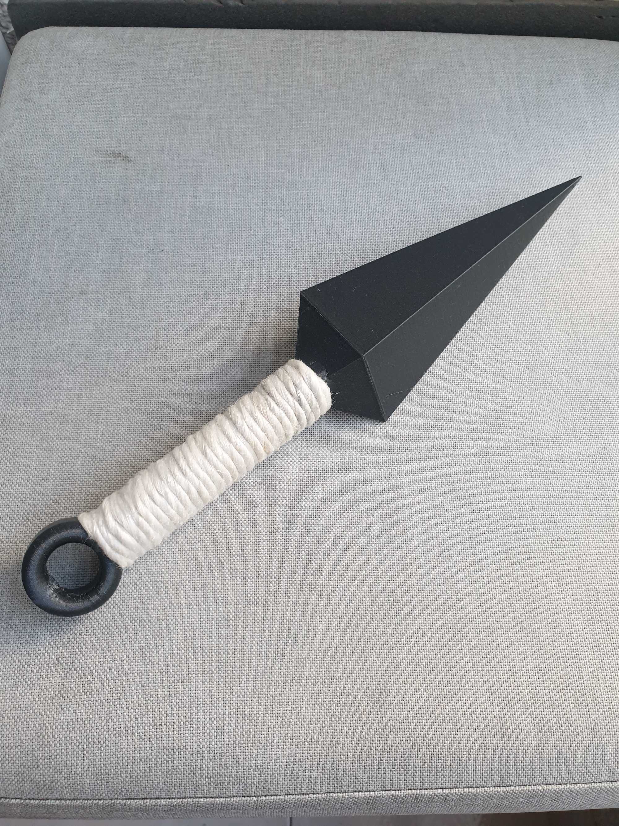 Kunai Naruto de plástico endurecido